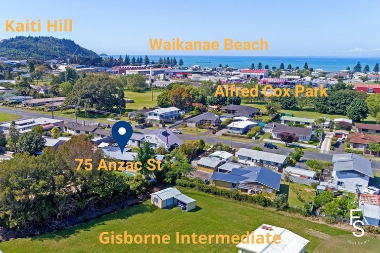 Photo of property in 75 Anzac Street, Gisborne, 4010
