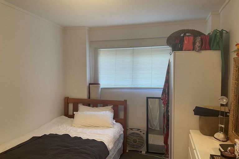 Photo of property in 8 Anarahi Place, Mangere Bridge, Auckland, 2022