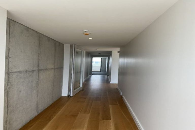 Photo of property in 302/15 Rawene Road, Birkenhead, Auckland, 0626