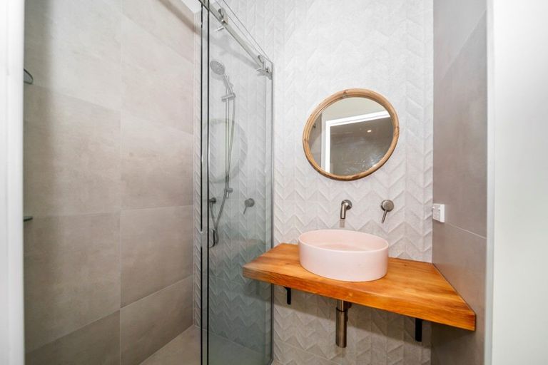 Photo of property in 167 Saint Aubyn Street, New Plymouth, 4310