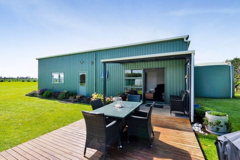 Photo of property in 219 Brown Road, Brixton, Waitara, 4382