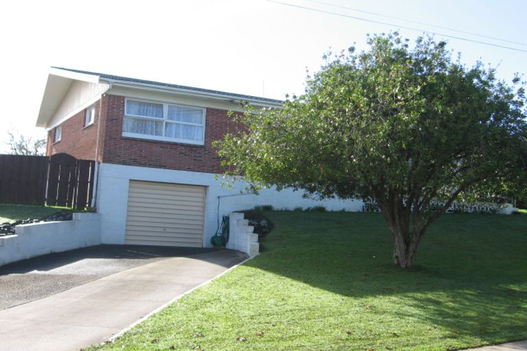 Photo of property in 4 Willoughby Avenue, Howick, Auckland, 2014