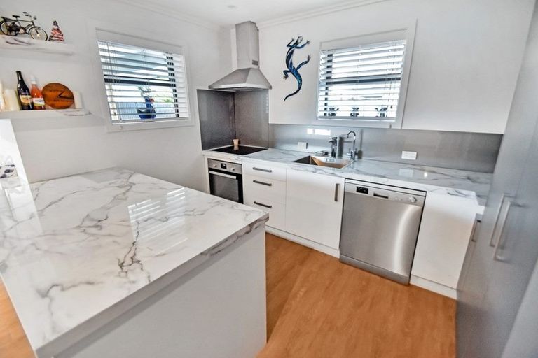 Photo of property in 9 Unwin Place, Twizel, 7901