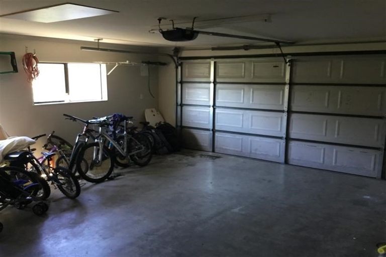 Photo of property in 13620l Papamoa Beach Road, Bethlehem, Tauranga, 3110