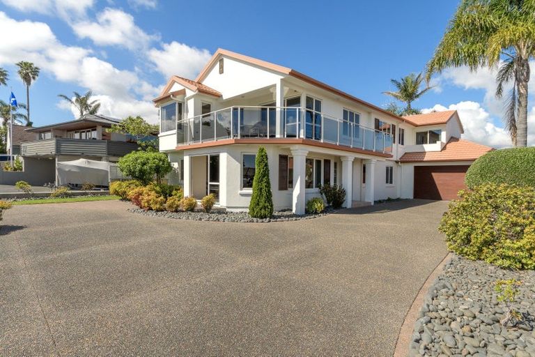 Photo of property in 24 Kiriwai Place, Matua, Tauranga, 3110