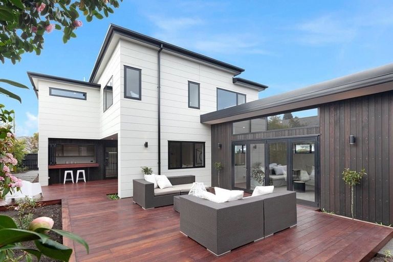 Photo of property in 45 Harakeke Street, Riccarton, Christchurch, 8011