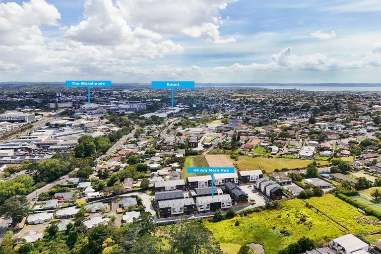 Photo of property in 44 Ara Mara Hua, Henderson, Auckland, 0612