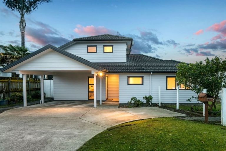 Photo of property in 4c Rewiti Avenue, Takapuna, Auckland, 0622