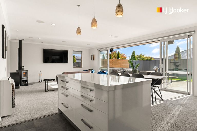 Photo of property in 17 Calluna Crescent, Mosgiel, 9024