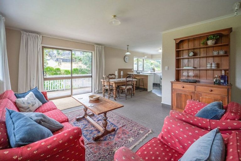 Photo of property in 27c Omokoroa Road, Omokoroa, 3114