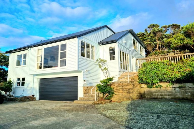 Photo of property in 75 Sidlaw Street, Strathmore Park, Wellington, 6022