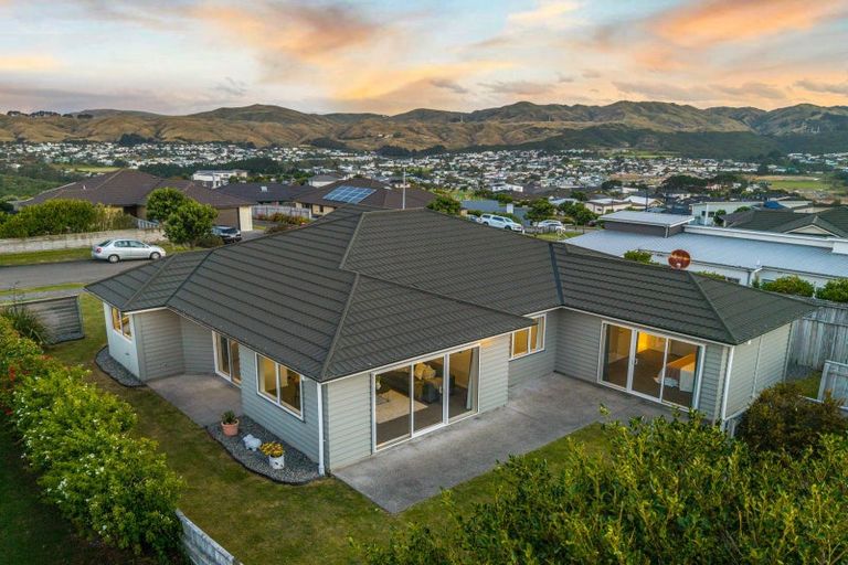 Photo of property in 36 Kahurangi Heights, Aotea, Porirua, 5024
