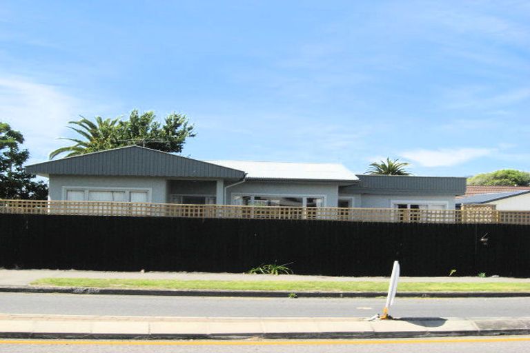 Photo of property in 57 Bridge Street, New Brighton, Christchurch, 8062