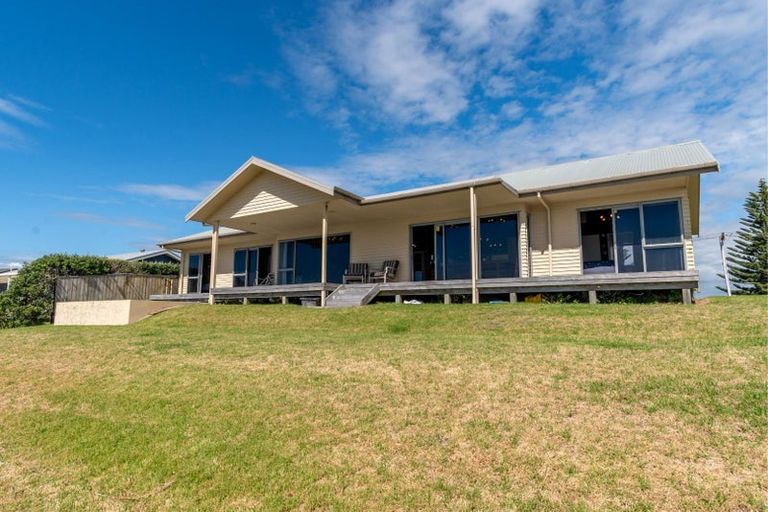 Photo of property in 715 Pukehina Parade, Pukehina, 3189