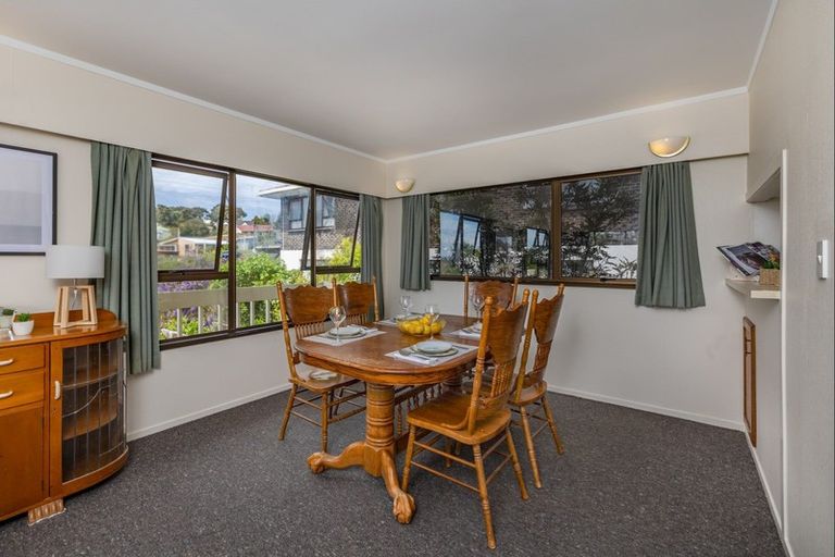 Photo of property in 25 Puketiro Place, Paihia, 0200