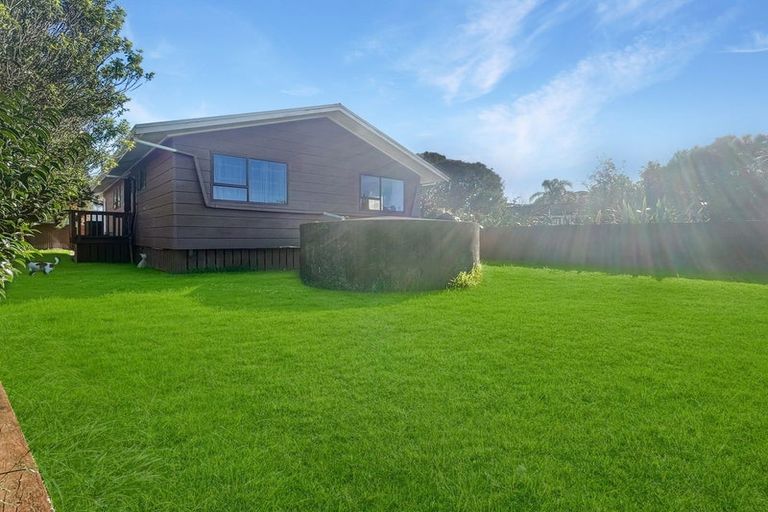 Photo of property in 11b Langton Road, Stanmore Bay, Whangaparaoa, 0932