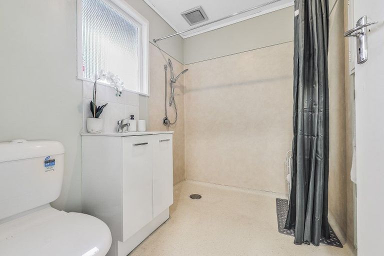 Photo of property in 2/271 River Road, Claudelands, Hamilton, 3214