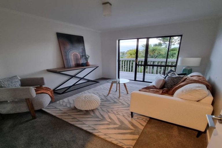 Photo of property in 70 Bay Vista Drive, Red Beach, 0932