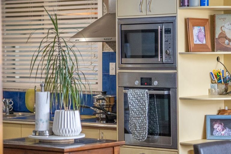 Photo of property in 73 Clayton Road, Mangakakahi, Rotorua, 3015