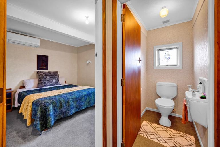 Photo of property in 5 Scott Street, Moturoa, New Plymouth, 4310