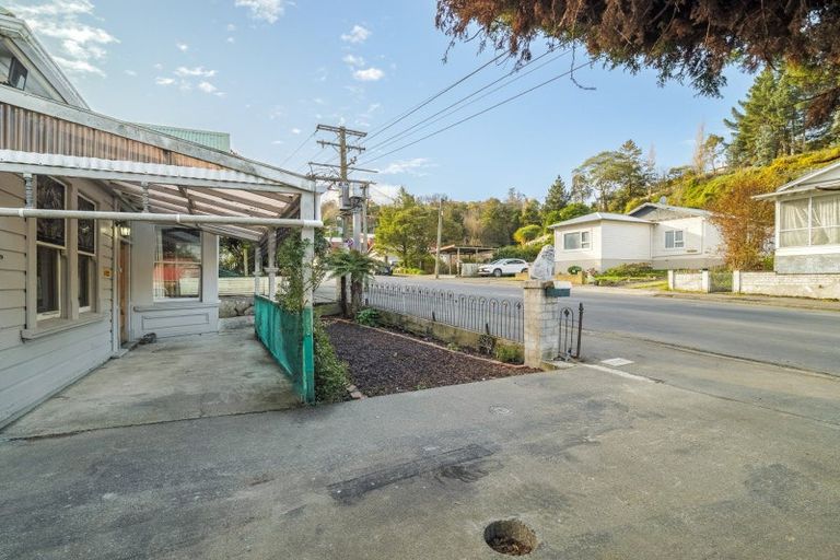 Photo of property in 112 Glen Road, The Glen, Dunedin, 9011