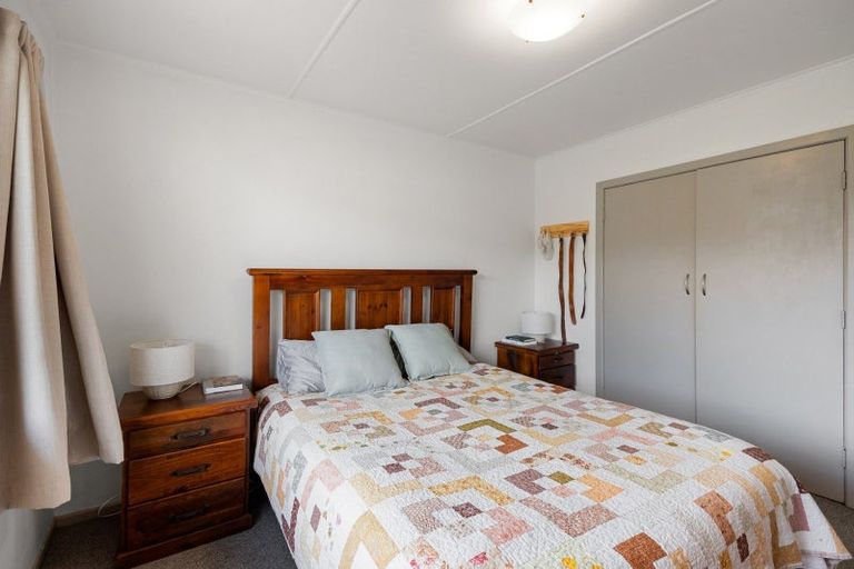 Photo of property in 23 Berkley Avenue, Hillcrest, Hamilton, 3216