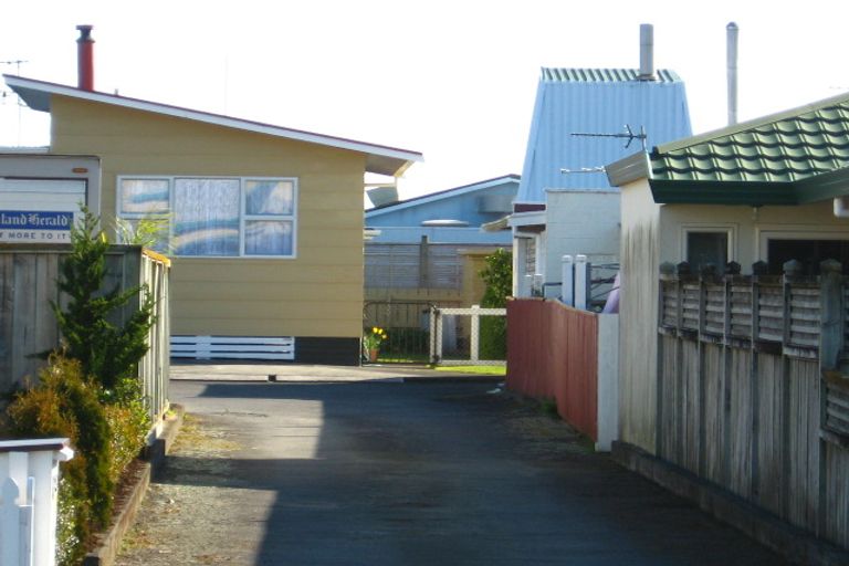Photo of property in 44a Sanders Avenue, Westown, New Plymouth, 4310
