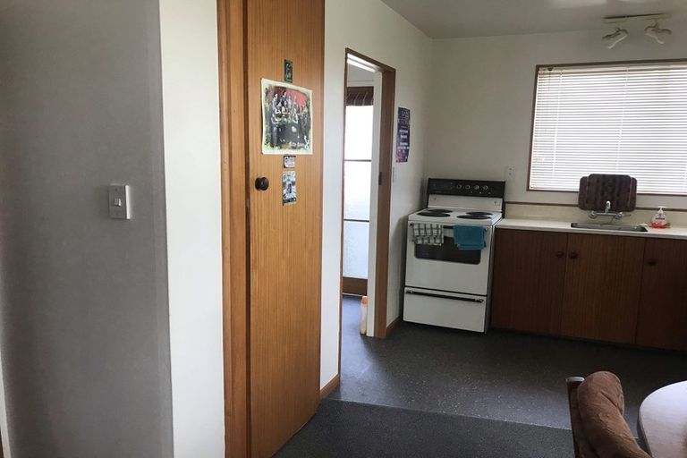 Photo of property in 1/72 Waratah Street, Avondale, Christchurch, 8061