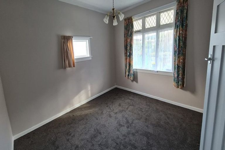 Photo of property in 32 Bristol Square, Hutt Central, Lower Hutt, 5010