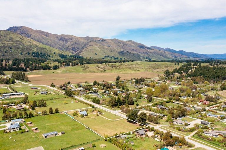 Photo of property in 68 Newcastle Road, Hawea Flat, Wanaka, 9382
