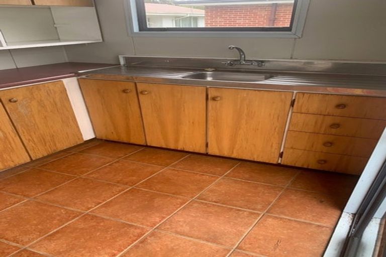 Photo of property in 3 Milnebank Street, Upper Riccarton, Christchurch, 8041