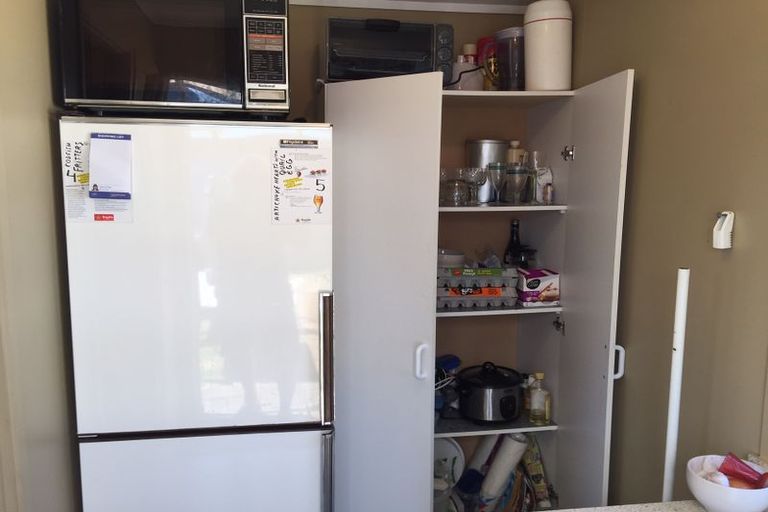 Photo of property in 28 Surfers Avenue, Waihi Beach, 3611