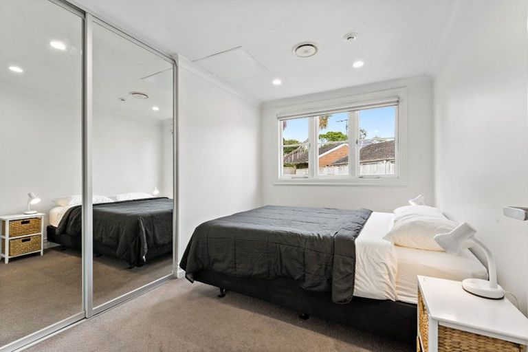 Photo of property in 57 Green Lane East, Remuera, Auckland, 1050