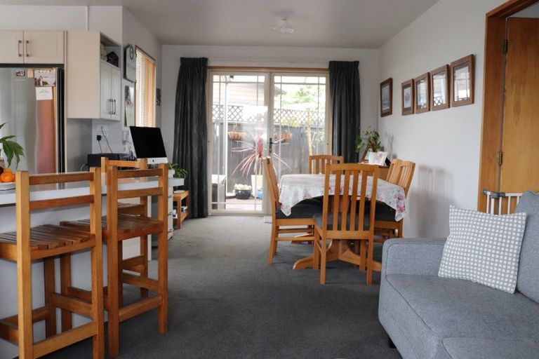 Photo of property in 5 Rochfort Place, Westport, 7825