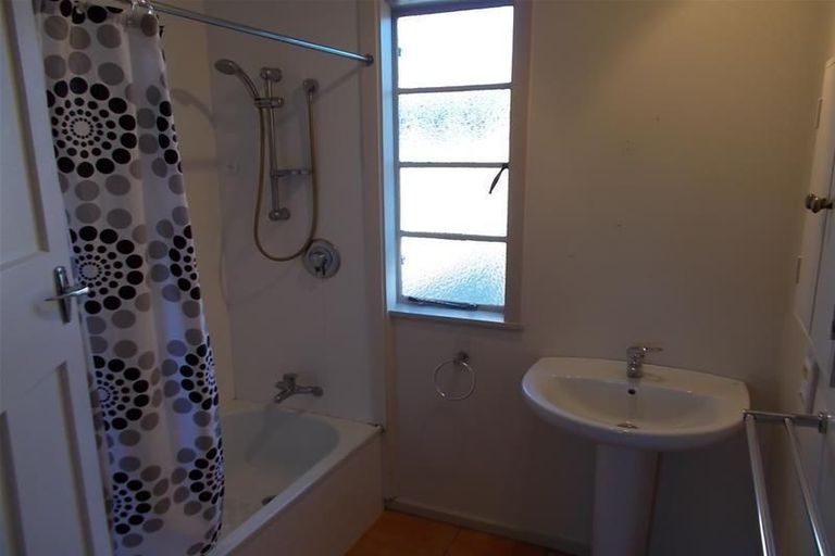 Photo of property in 125 Charles Street, Blenheim, 7201