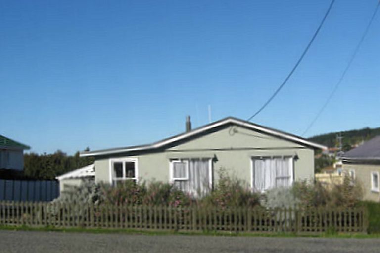 Photo of property in 55 Till Street, South Hill, Oamaru, 9400