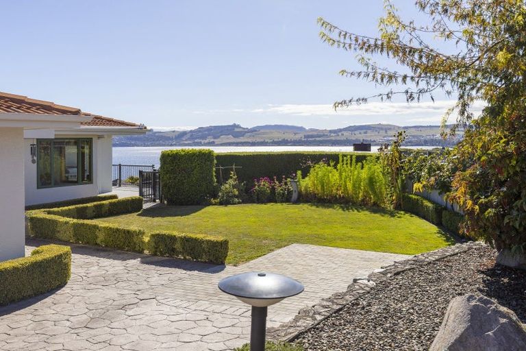 Photo of property in 2/70 Harvey Street, Waipahihi, Taupo, 3330