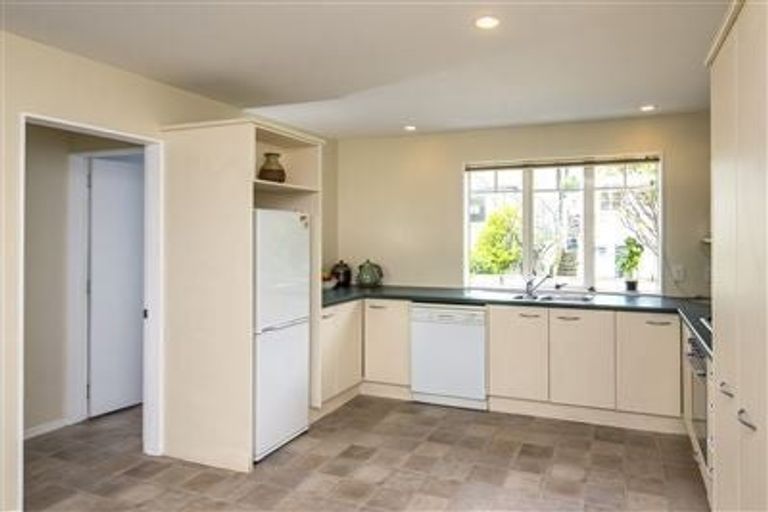 Photo of property in Colombo St Apartments, 20/10 Colombo Street, Newtown, Wellington, 6021