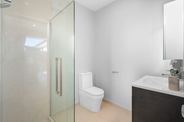 Photo of property in 5 Bargrove Close, Halswell, Christchurch, 8025