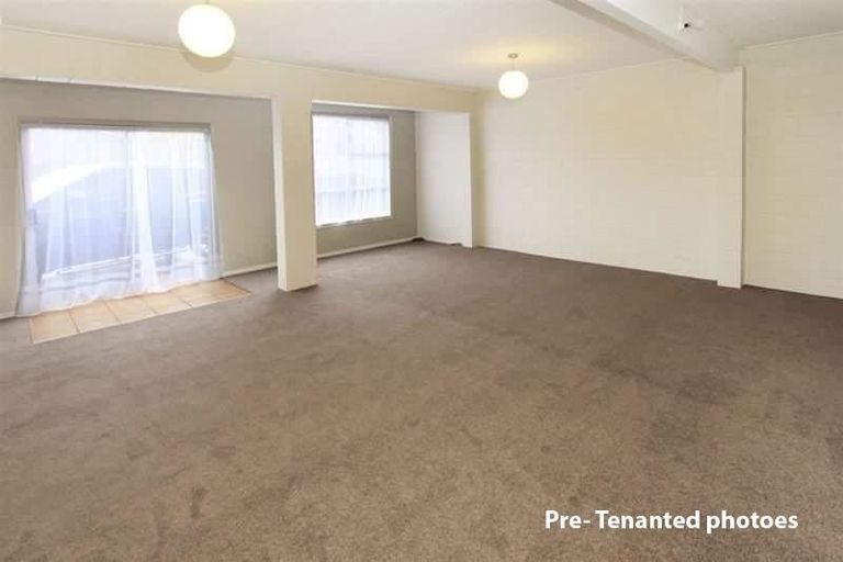 Photo of property in 6a Quo Vadis Place, Red Beach, 0932