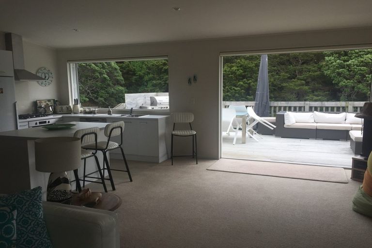 Photo of property in 18 Taranga Road, Langs Beach, Waipu, 0582