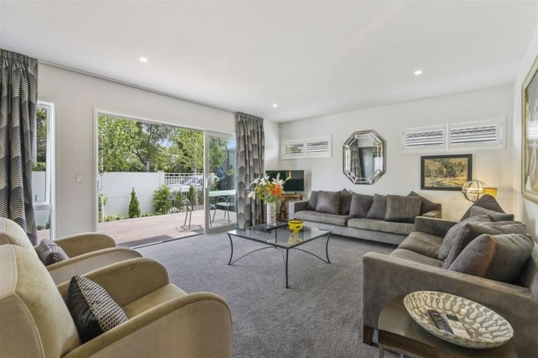 Photo of property in 86 Rossall Street, Merivale, Christchurch, 8014