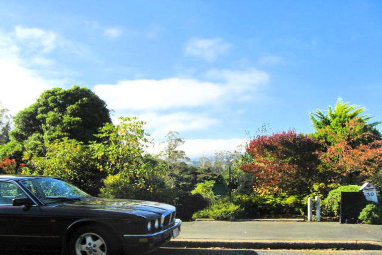 Photo of property in 32 Pioneer Crescent, Helensburgh, Dunedin, 9010