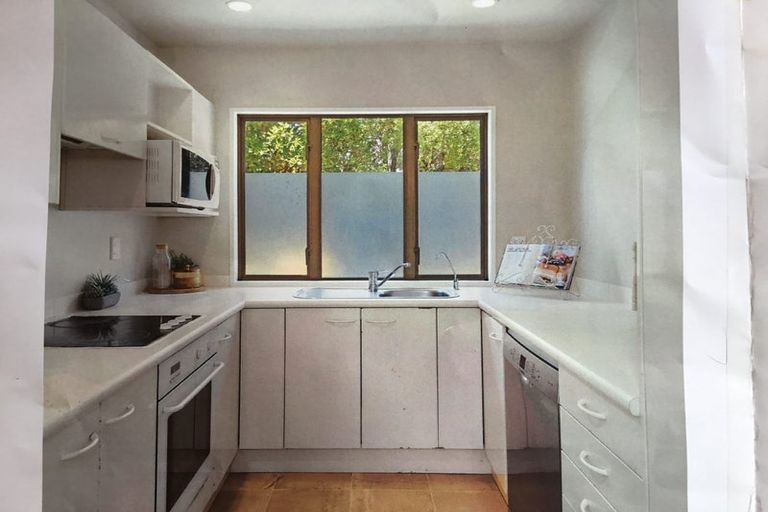 Photo of property in 4/61 Champion Street, Edgeware, Christchurch, 8013