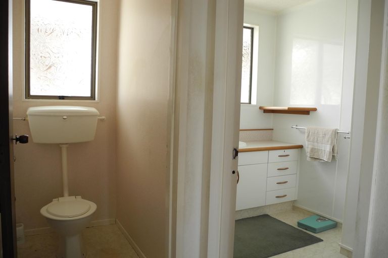 Photo of property in 4 Pitman Place, Waimate, 7924