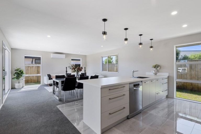 Photo of property in 7 Saxby Lane, Halswell, Christchurch, 8025