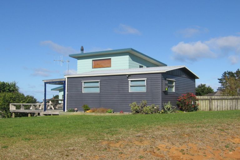 Photo of property in 10 Taranui Place, Mangawhai Heads, Mangawhai, 0505