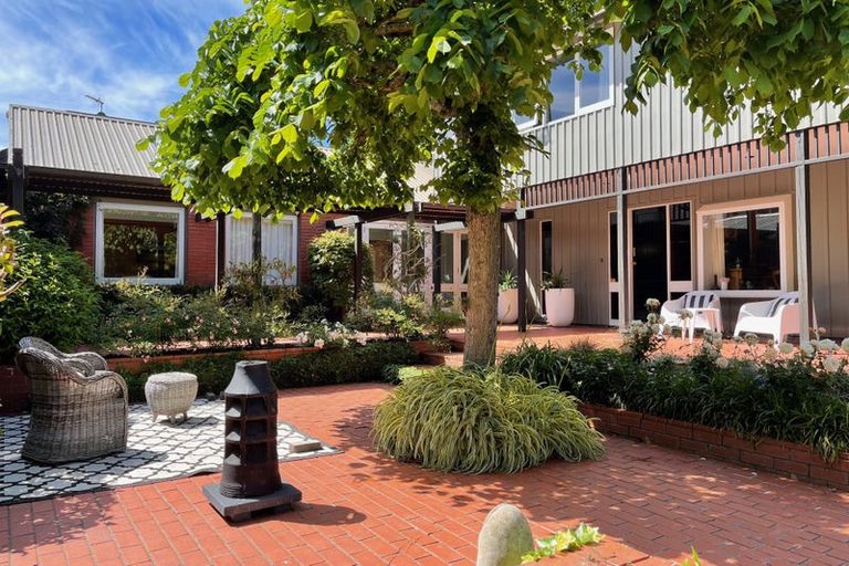 Photo of property in 3 Amapur Drive, Khandallah, Wellington, 6035