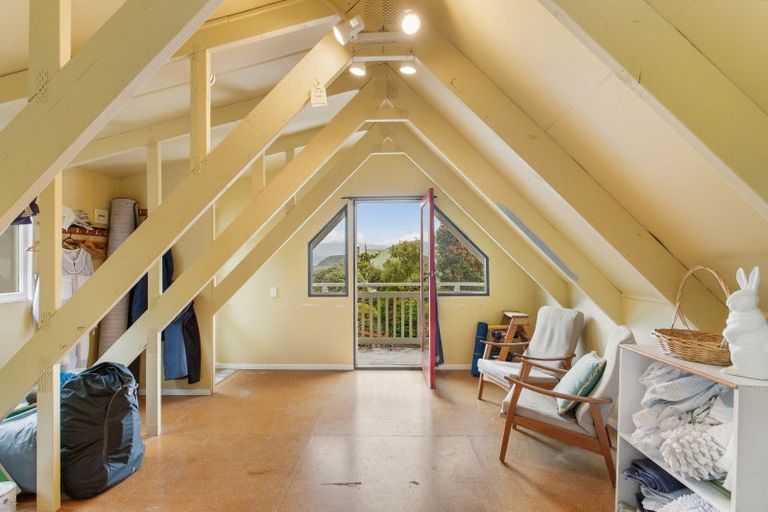 Photo of property in 12 Fleur Lane, Akaroa, 7520