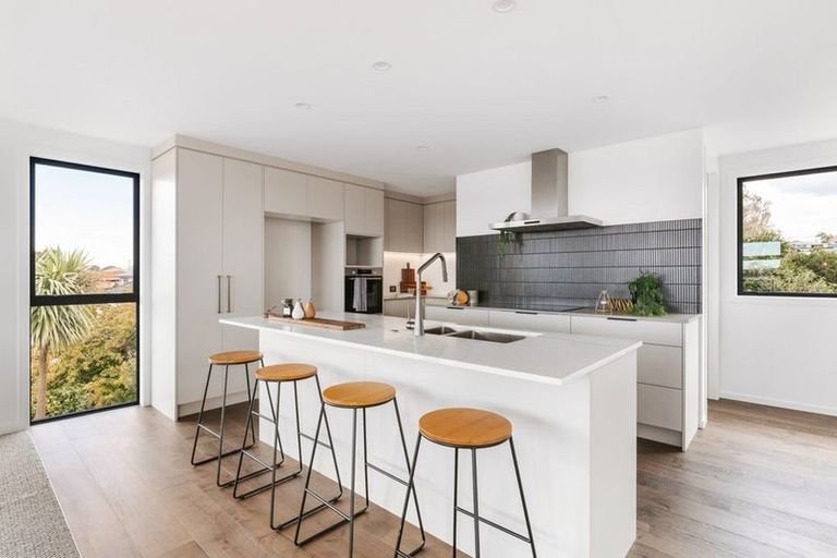 Photo of property in 8a Freyberg Street, Otumoetai, Tauranga, 3110